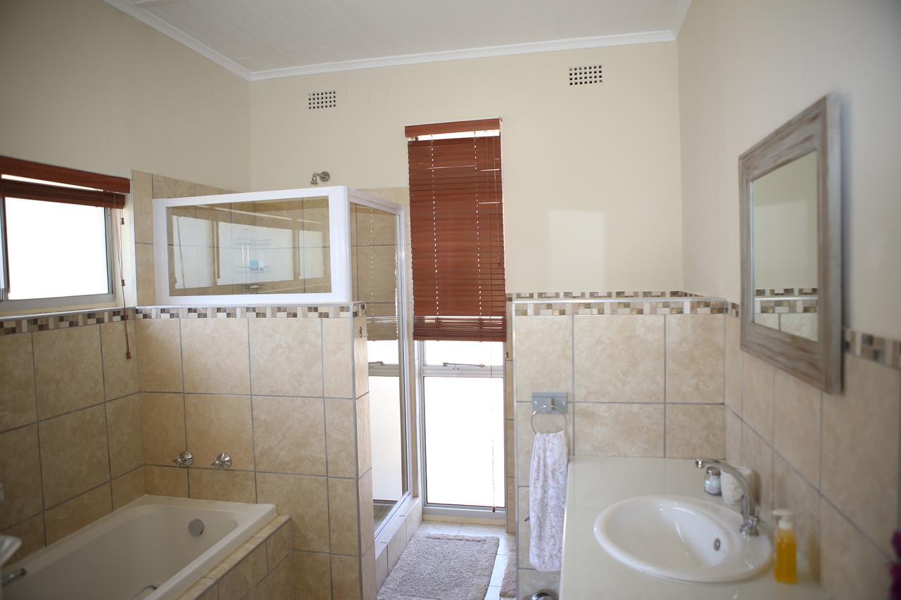Rosa B&B Oudtshoorn Exterior photo