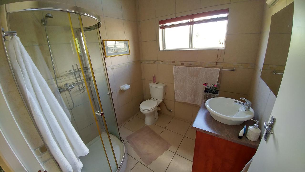 Rosa B&B Oudtshoorn Exterior photo